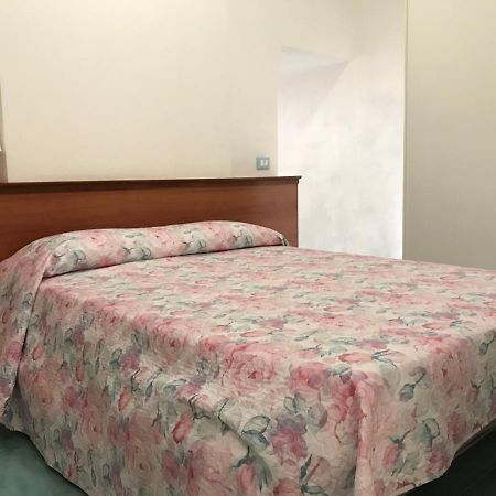 Joseph 2 Apartment ซัน เบเนเดตโต เดล ตรอนโต ภายนอก รูปภาพ