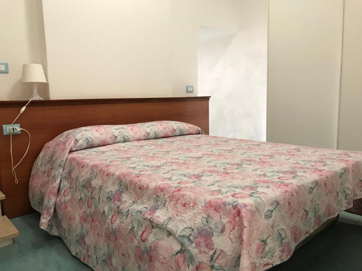 Joseph 2 Apartment ซัน เบเนเดตโต เดล ตรอนโต ภายนอก รูปภาพ
